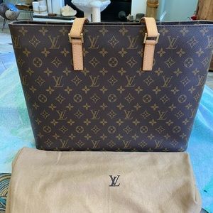 Authentic Louis Vuitton Luco Tote Shoulder Bag